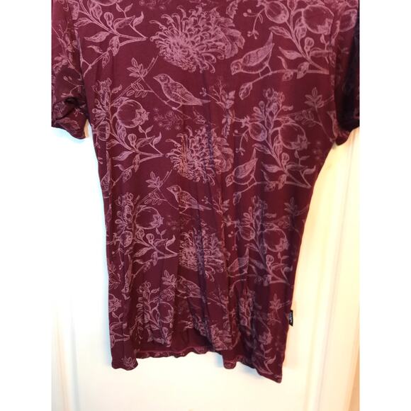 Graphic bird v-neck t-shirt - Picture 4 of 8